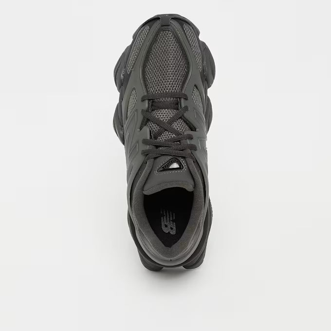 New Balance 9060 Grau