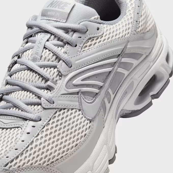 NikeAir Max Moto 2K Herren Grau
